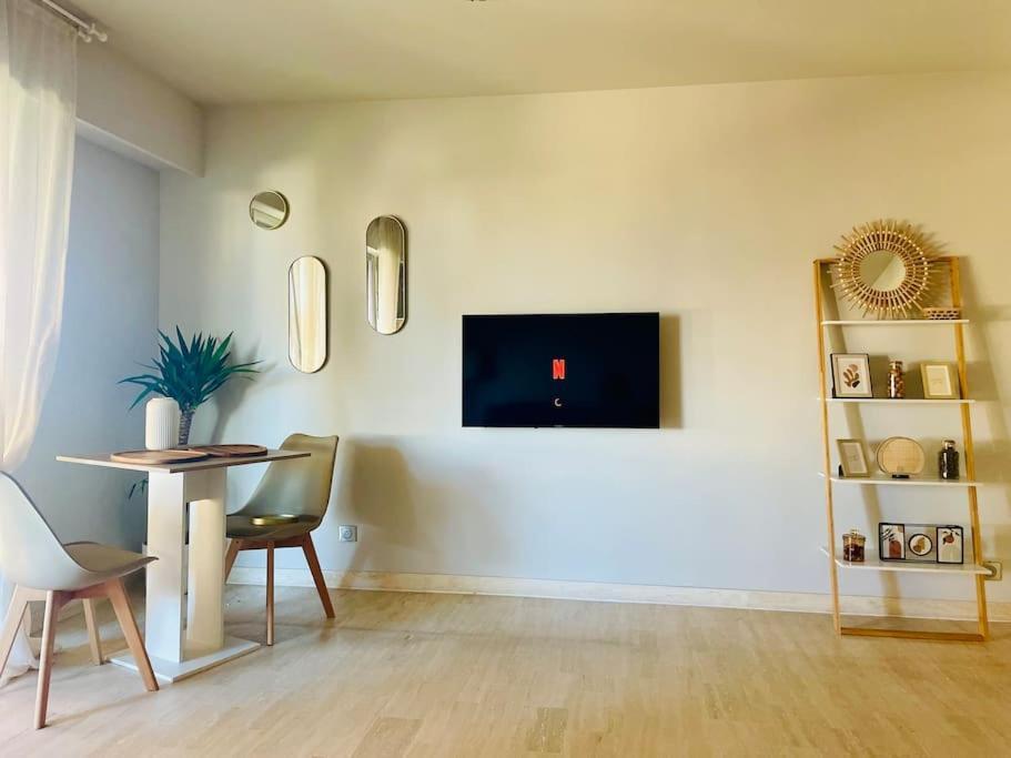 17Bijou-Plage Antibes Eksteriør billede